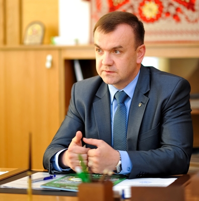 Коваль В
