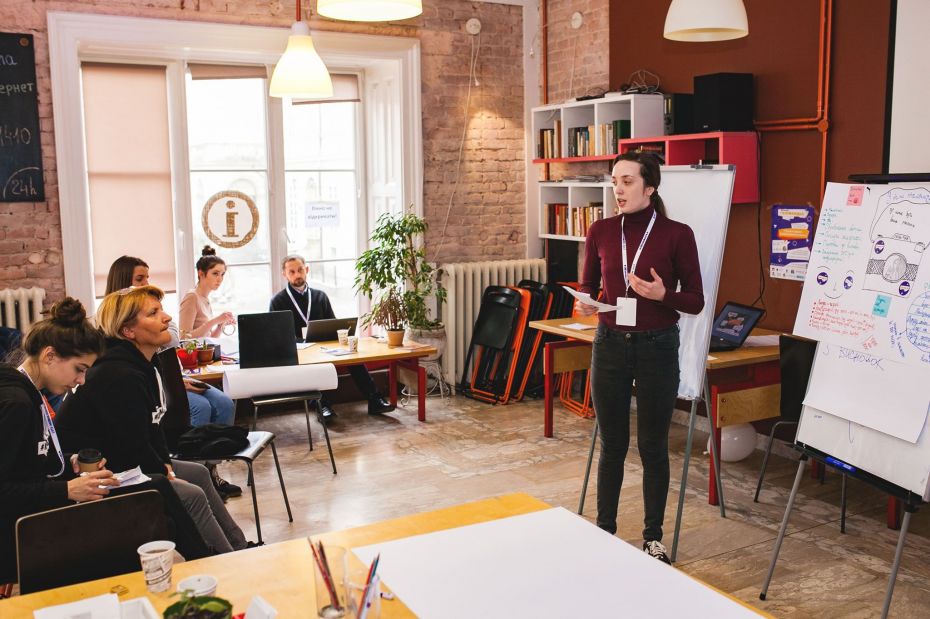 29432207_1791651477808206_5410764881416683520_o