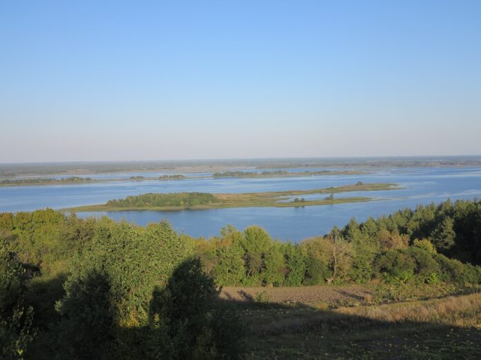 landscape-952702_960_720-696x522
