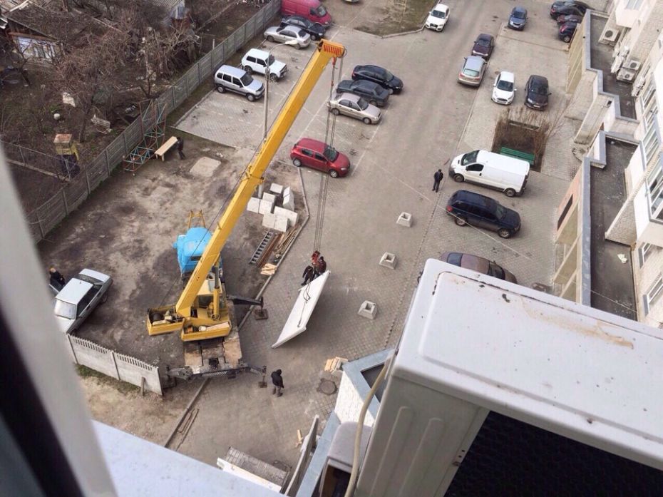 Фото з архіву мешканців будинку