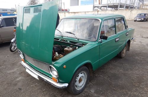 VAZ 2 (1)
