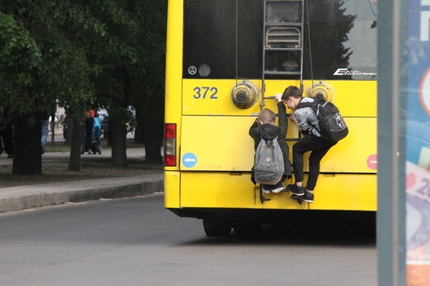 647480