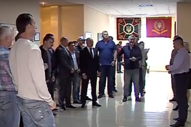 Депутати