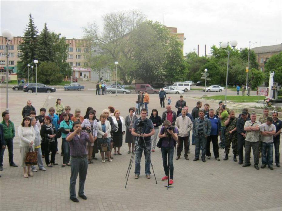 Небайдужі сміляни