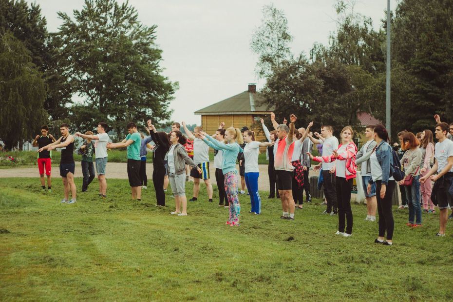 13323899_553429408161647_311894842_o