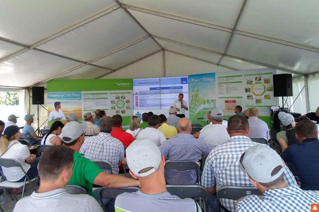 12062017092105684456