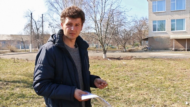 Артем планує шукати гроші, але поки не розуміє, де
