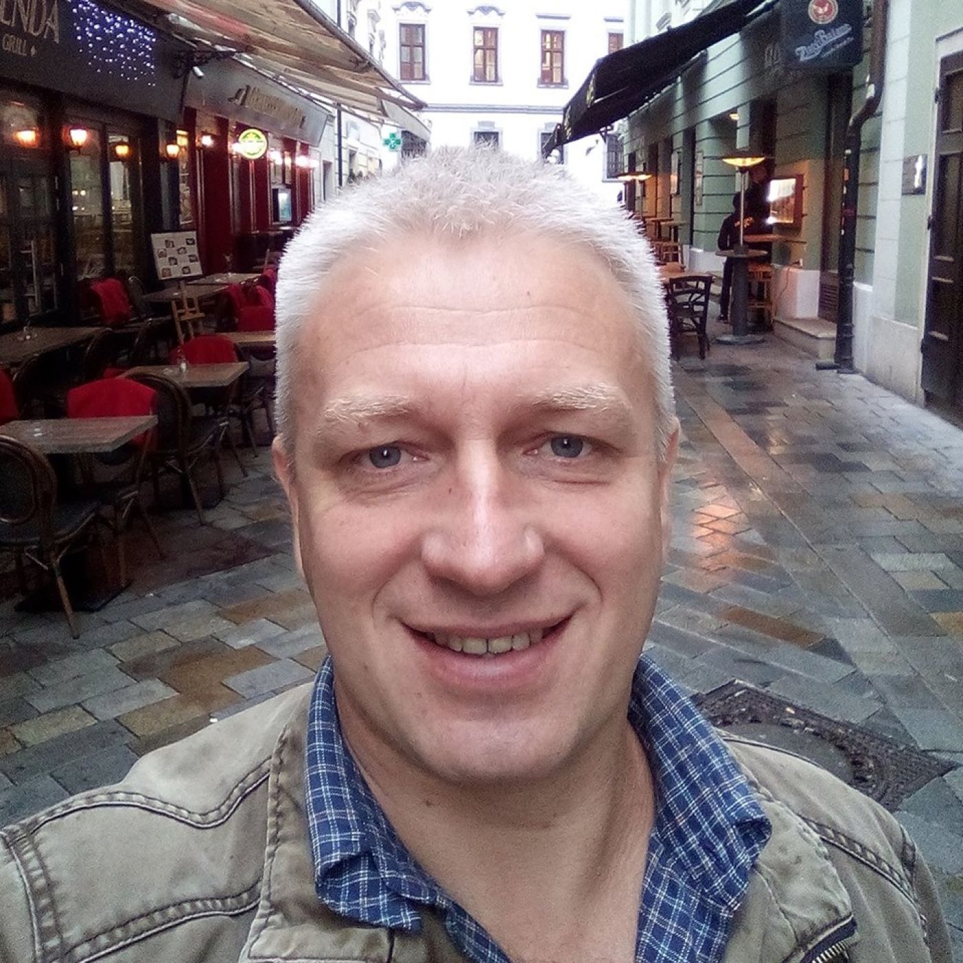 22687670_1542568362497477_2072422219412179927_n