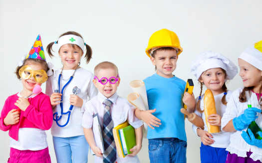 preschool-children-playing-dress-up-clipart-1