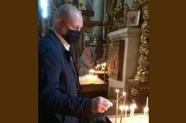 Бондаренко в церкві