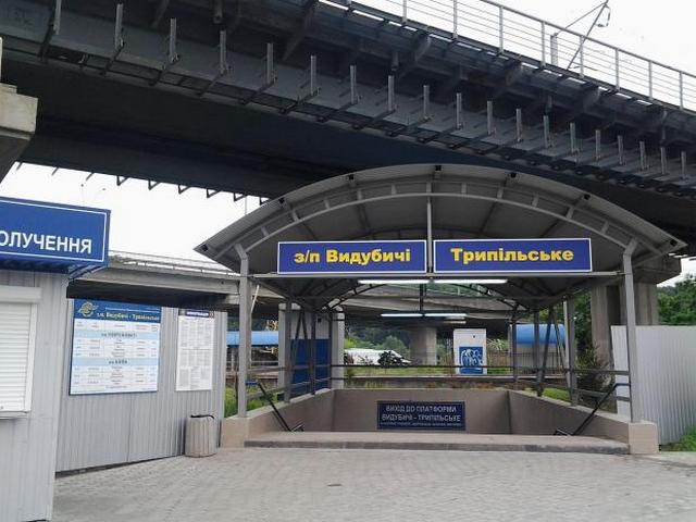 08221542__large
