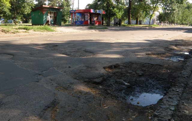 Вулиця Горького на відрізку між Орджонікідзе та Толстого