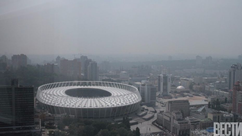 А такою була погода учора в столиці. Люди скаржилися на погану видимість