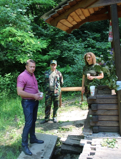 Цілюща-вода-з-Королів-криниці
