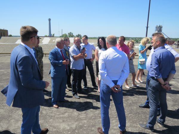 В ході наради_робочі питання на території Златодару
