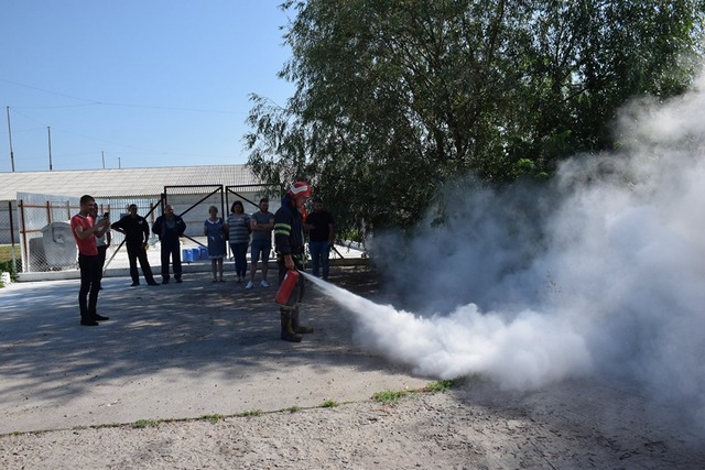 62612086_2374740979476378_2415380012589907968_n