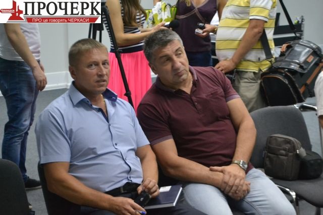 Серед присутніх і колишній регіонал бізнесмен Валерій Пащенко