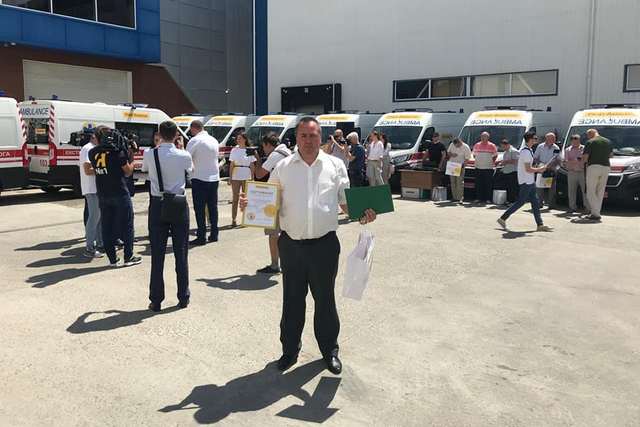 65815858_2829896653749377_8024207809077837824_n