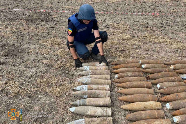 photo5188702582904828862