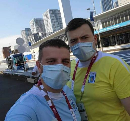 219863716_304630177801577_56516408928691072_n