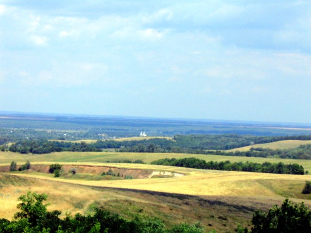 Село Головківка: вид на сусідню Медведівку