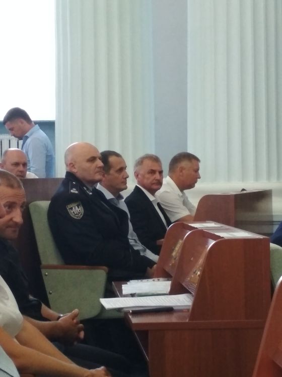 «Силовий» сектор: Президент Володимир Зеленський призначив Сергія Ходунова начальником управління Служби безпеки України в Черкаській області. Ходунов – другий справа. «Силовий» сектор: Президент Володимир Зеленський призначив Сергія Ходунова начальником управління Служби безпеки України в Черкаській області. Ходунов – другий справа.