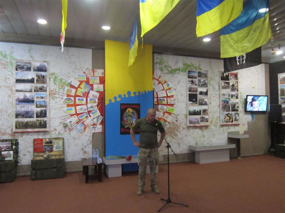 До присутніх промовляє сержант Ярослав Горбик