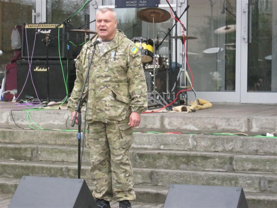 Виступає ветеран АТО Олексій Цибко
