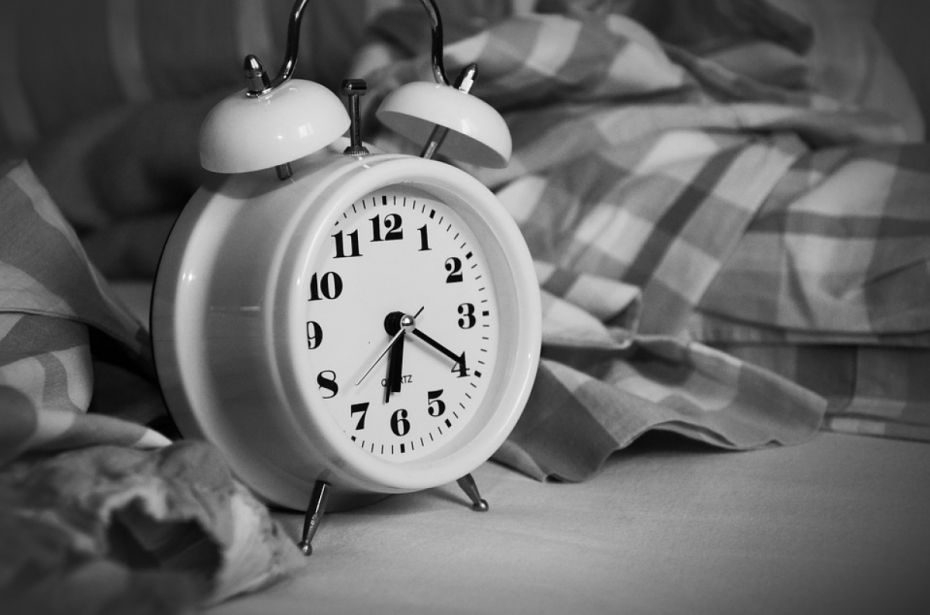 59edac867c79c-alarm-clock-1193291-960-720_1200