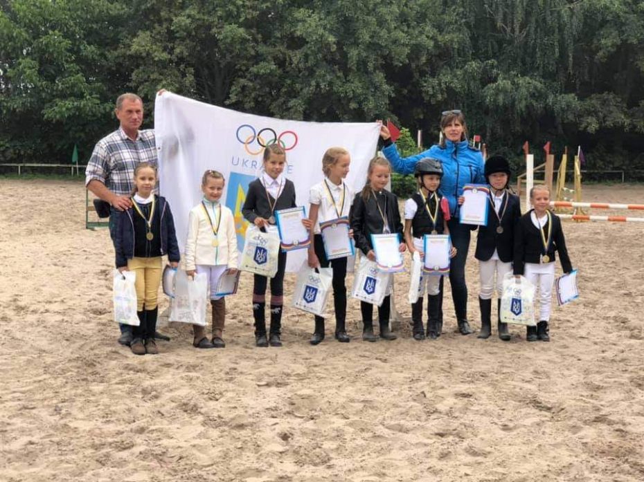 IMG-4fd922b7fc6d2bf7220b15032fe03adf-V