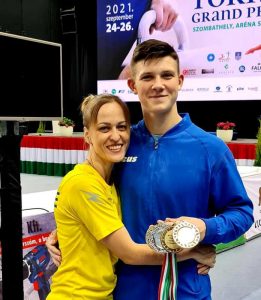 243297315_352993869631874_7666726423609306482_n-261x300