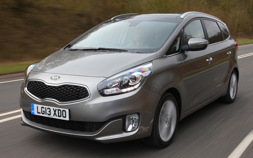 Kia-Carens