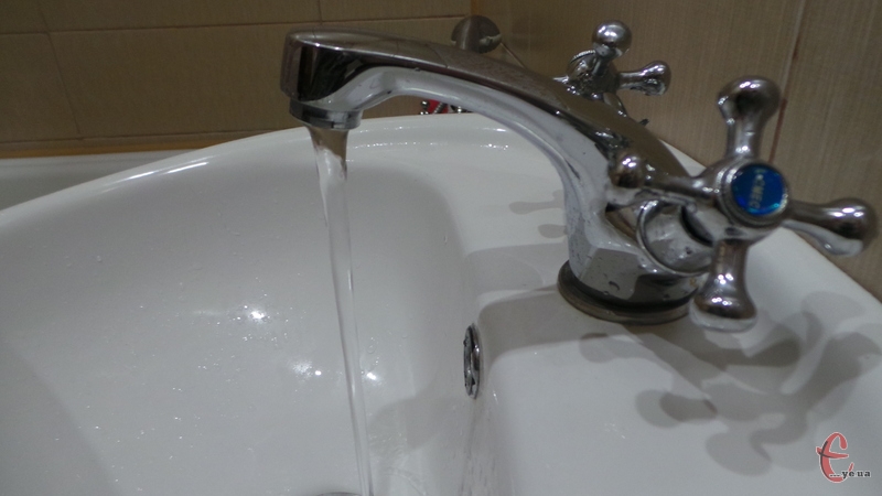 U_Hmelnickomu_na_rizdvyani_svyata_garyachu_vodu_podavatimut_za_okremim_grafikom_1_2017_01_06_12_59_02