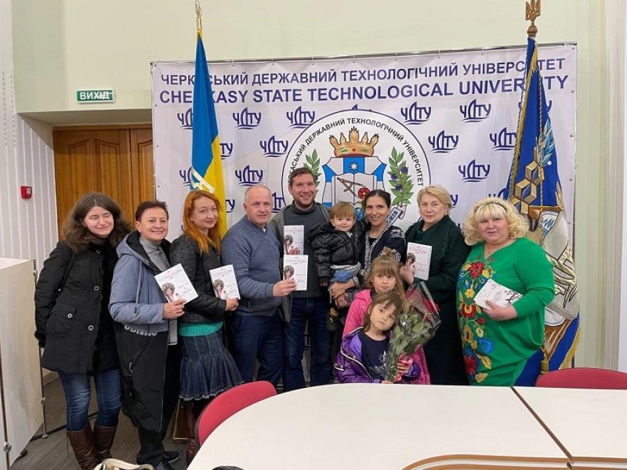 8d286c032c108bac8654939cde29b67b_XL