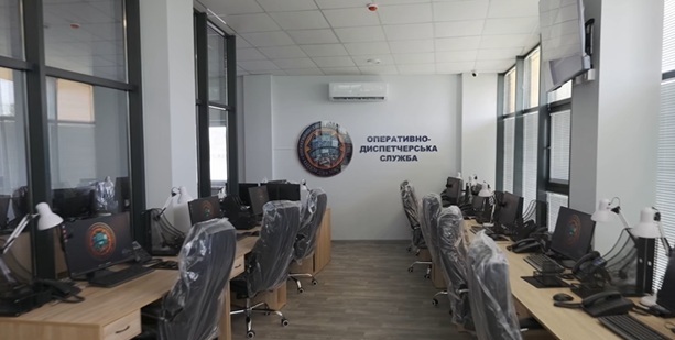 e52de5b33bf3939bd52f2a7329d2905d