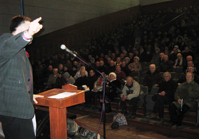 "Сьогодні українці вже чітко усвідомлюють, що режим Януковича-Азарова-Тігіпка є відверто ворожим до українців, є відверто антинародним за своєю діяльністю"