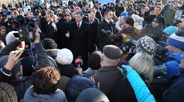 Фото із сторінки Петра Порошенка в соціальній мережі «Фейсбук»