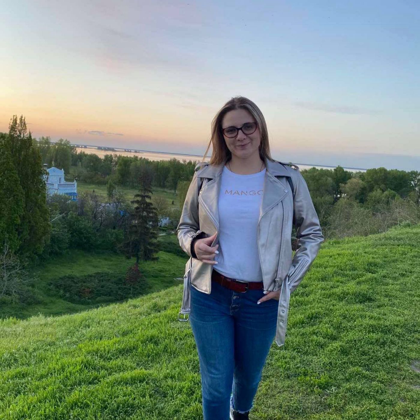 201221645_1221419621629422_4810260667559734608_n