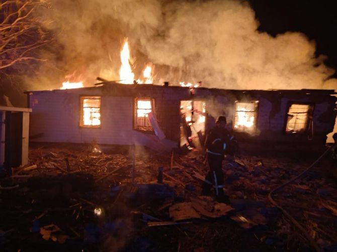 cd7d6cae648123922ee8f1722fd45407