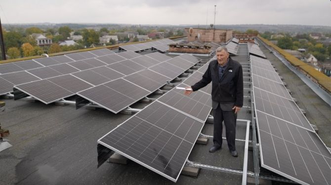 У лікарні на Черкащині встановили сонячну станцію. Суспільне Черкаси