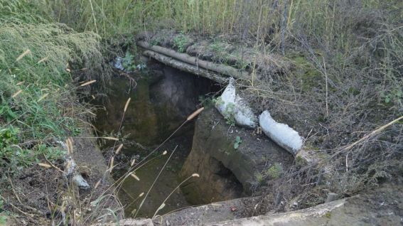 Фото покинутого бліндажа, фото «ПРОЧЕРКУ»