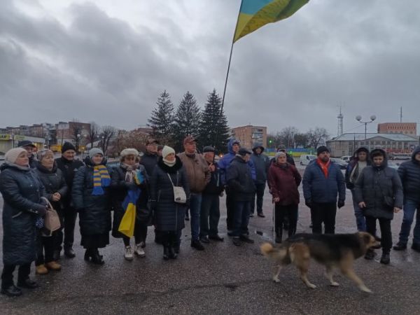 Відзначення Дня Гідності та Свободи ветеранами двох революцій Сміли