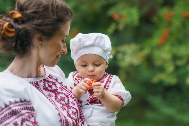 Журналістка в декреті Юлія Фомічова