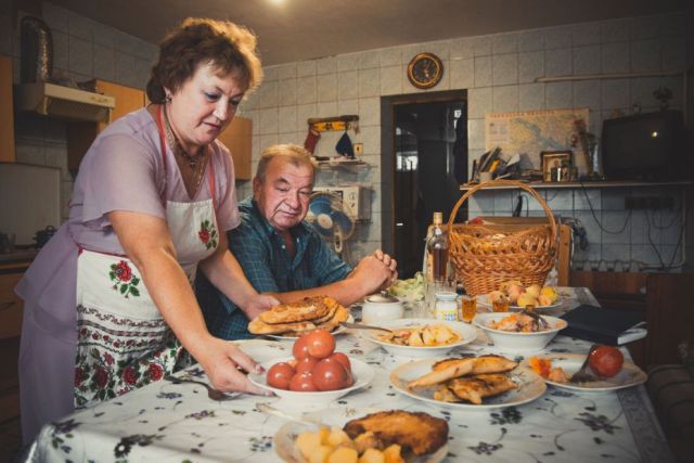 Беляши и чебуреки – коронное блюдо Надежды Боковой. А еще – засоленные домашние помидоры